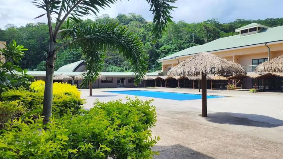 Survivor Samoa Beach Resort Falelatai Exterior photo