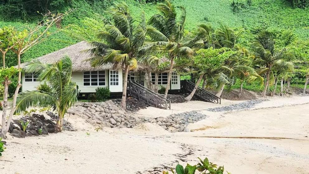 Survivor Samoa Beach Resort Falelatai Exterior photo